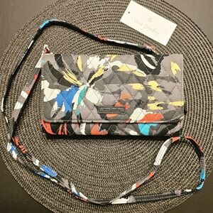 Vera Bradley Black/Multicolor Abstract Wallet w/Crossbody Strap/Wristlet Handle